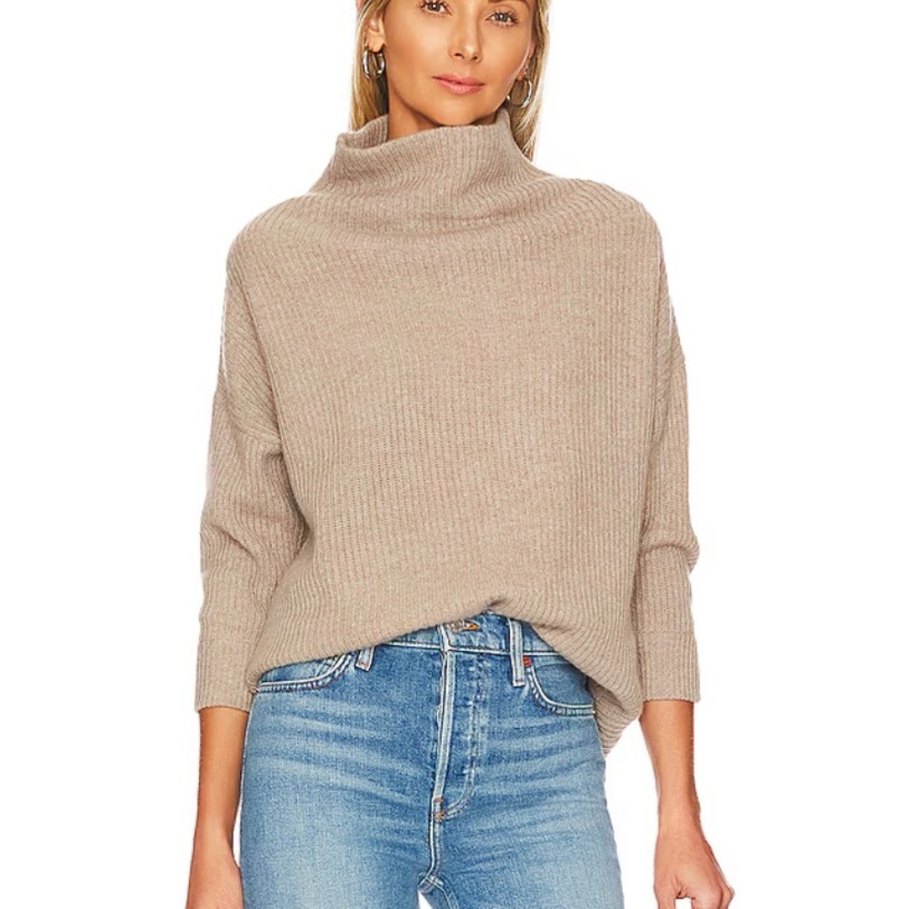Funnel neck sweater